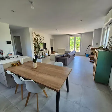 Appartamento Maison Moderne Centre Village